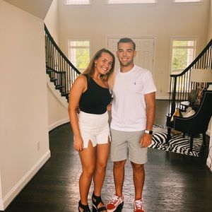 Meet your Posher, Chloe